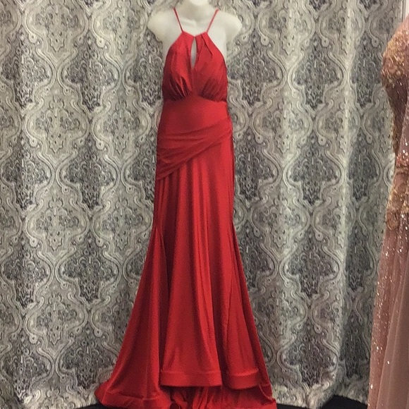 Red Carpet Dress ! Fitted stretch material low back, with train, mermaid - Picture 1 of 6